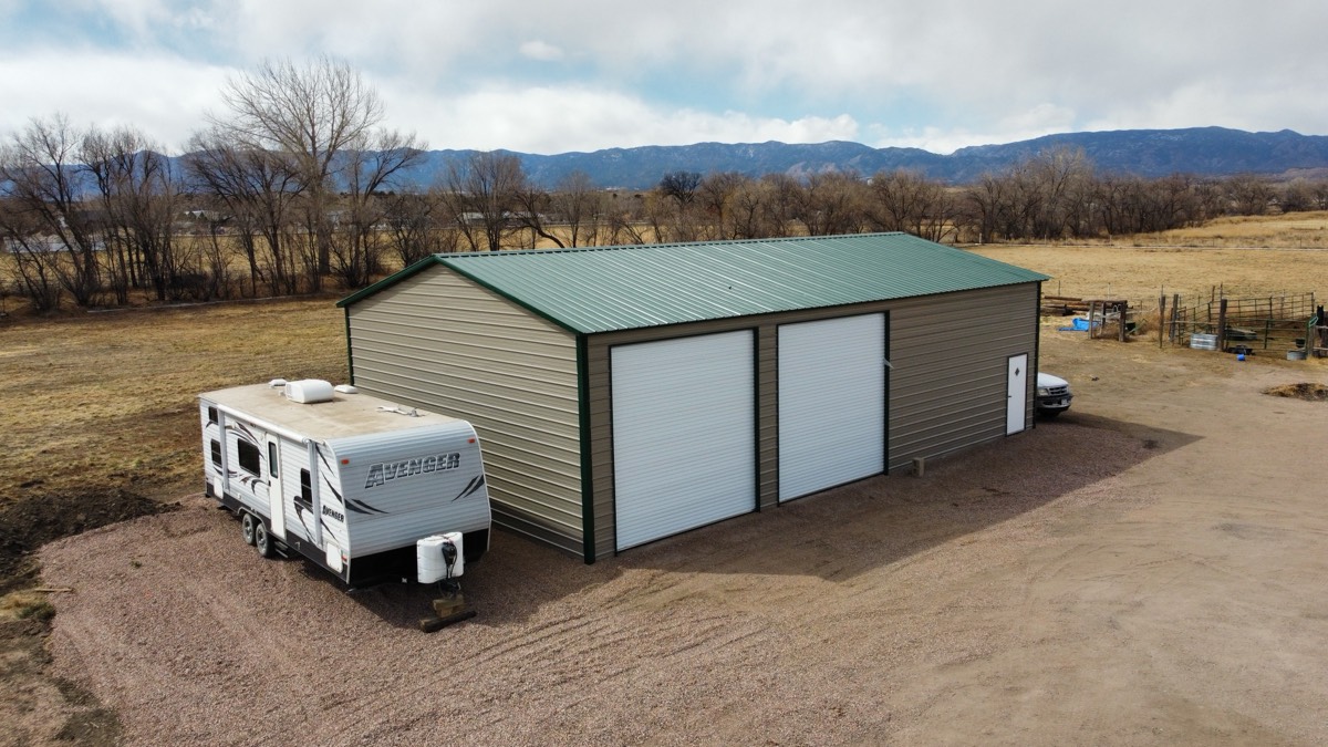 Steel building completed by Rocky Mountain Metal in Colorado